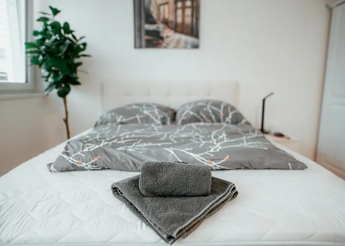 Vienna Danube Apartment 45